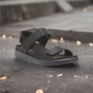 ECCO Men's Leather Flowt River Sandals  9.5